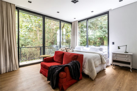 Casa à venda com 4 suítes no condomínio Granja do Morumbi, São Paulo - SP