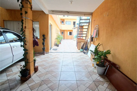 Casa à venda com 3 quartos, sendo 1 suíte,  em Jardim Santa Mônica, São Paulo, SP