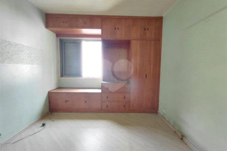 Apartamento à venda com 2 quartos em Vila Romana, São Paulo, SP
