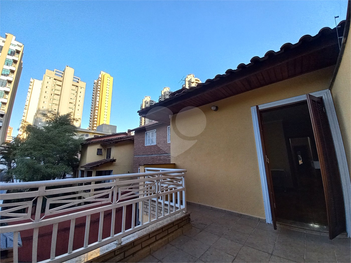 Sobrado à venda com 4 suítes em Paraíso do Morumbi, São Paulo, SP