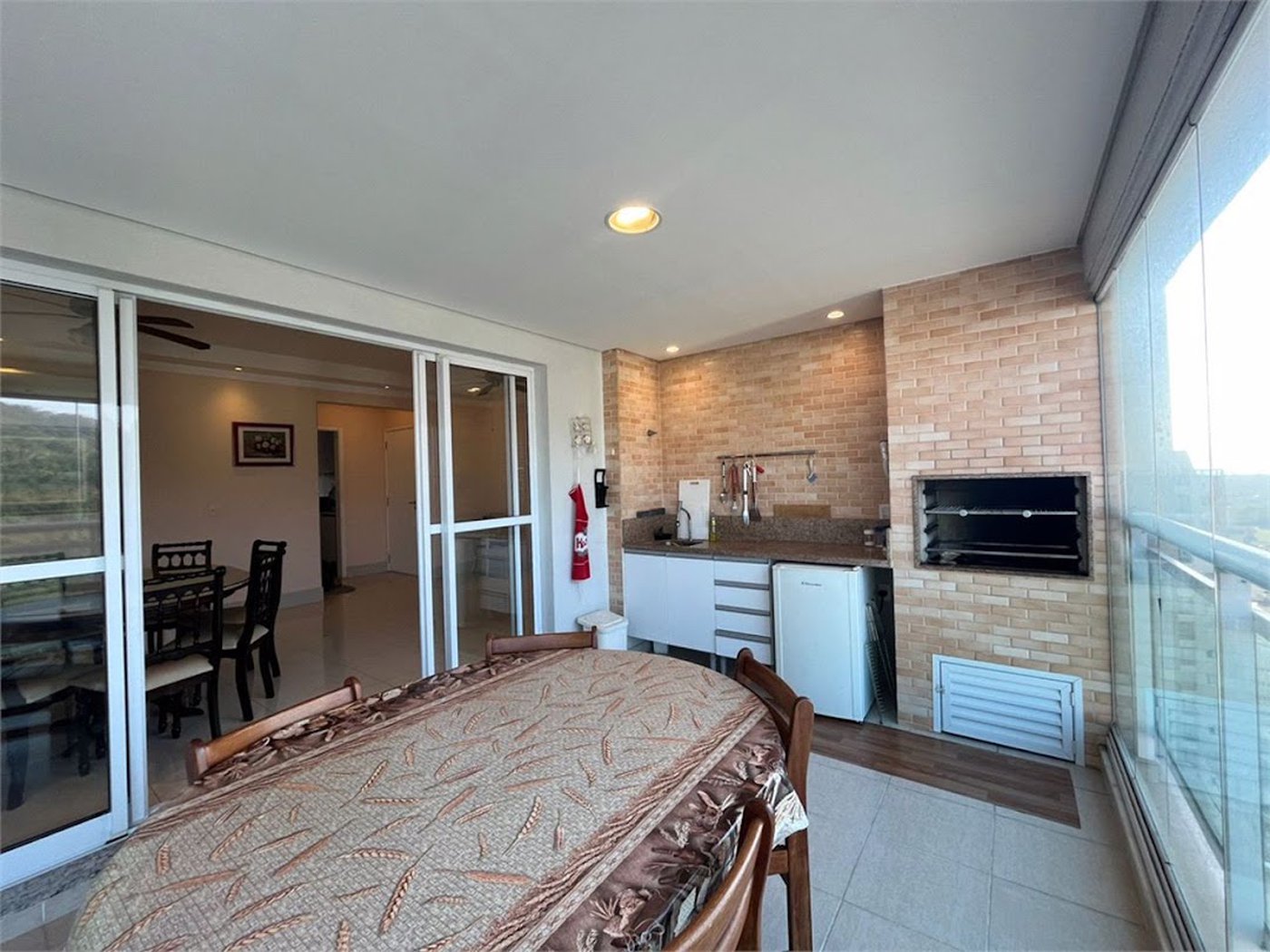 Apartamento Residencial à venda, Vila Luis Antônio, Guarujá - AP1540.