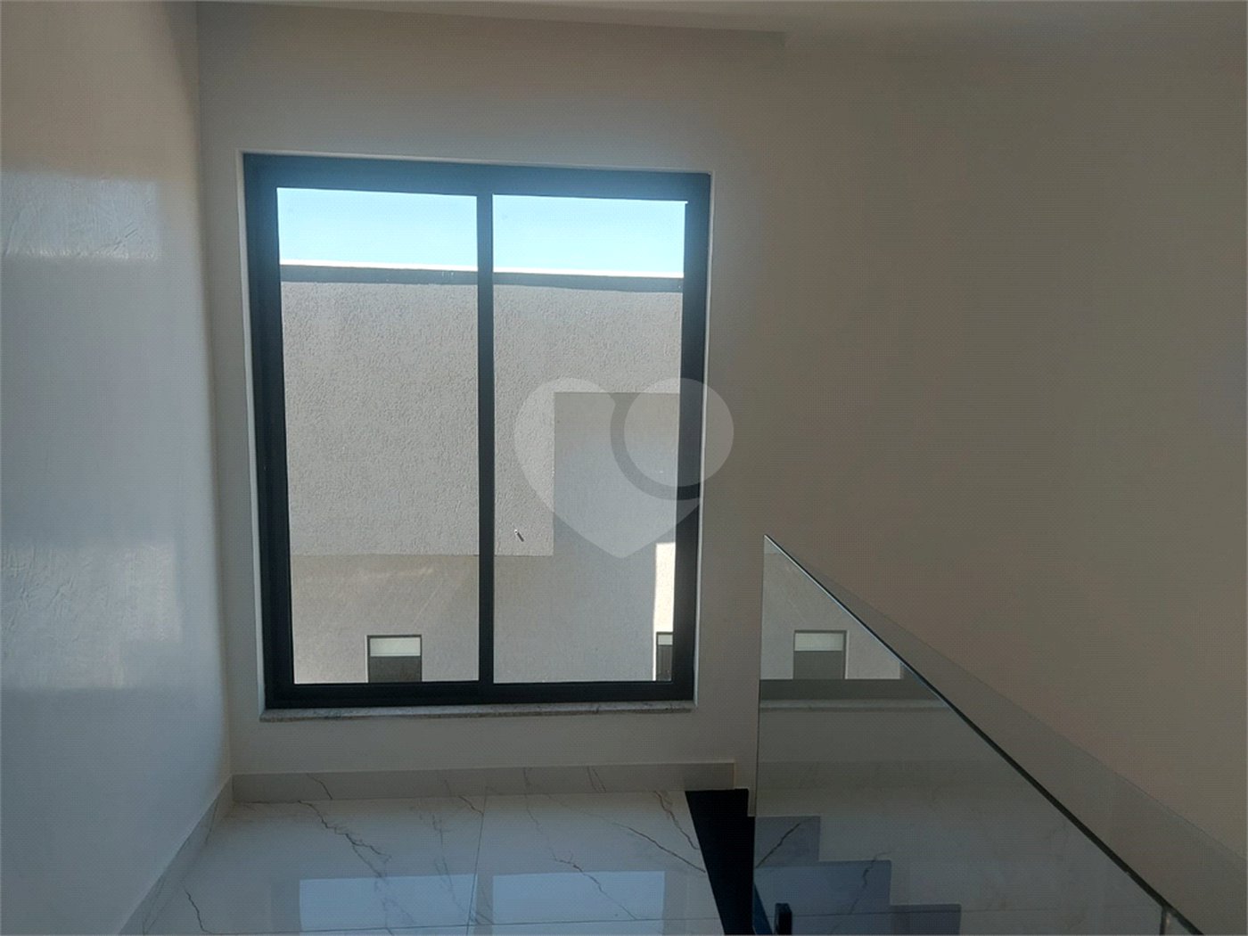 Casa à venda com 4 quartos, sendo 3 suítes, em Ogiva, Cabo Frio, RJ