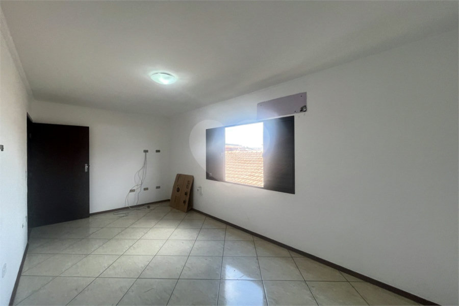 Sobrado à venda com 5 quartos, sendo 2 suítes,  em Jaçanã, São Paulo, SP