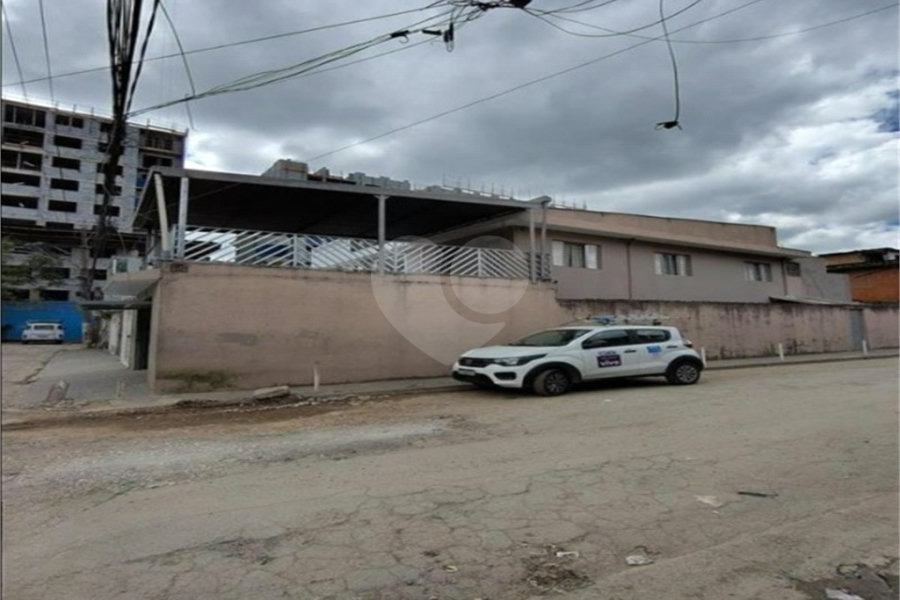 Sobrado à venda com 3 quartos em Vila Nova Cachoeirinha, São Paulo, SP