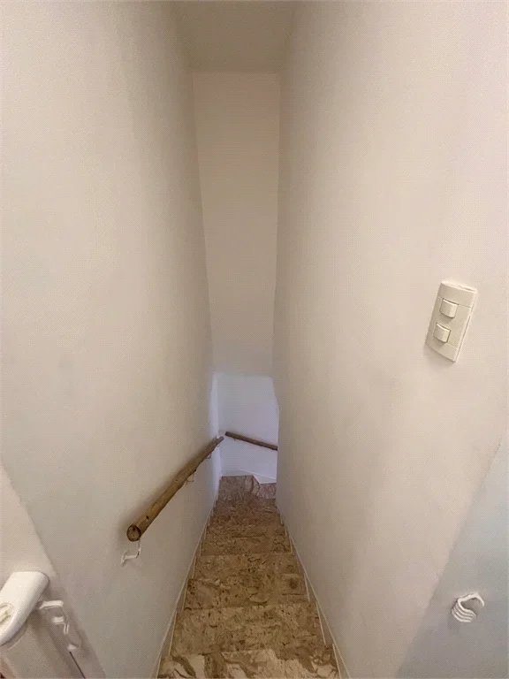 Casa de Vila à venda com 3 quartos, sendo 1 suíte, no condomínio Ministro Luiz Gallotti, São Paulo - SP