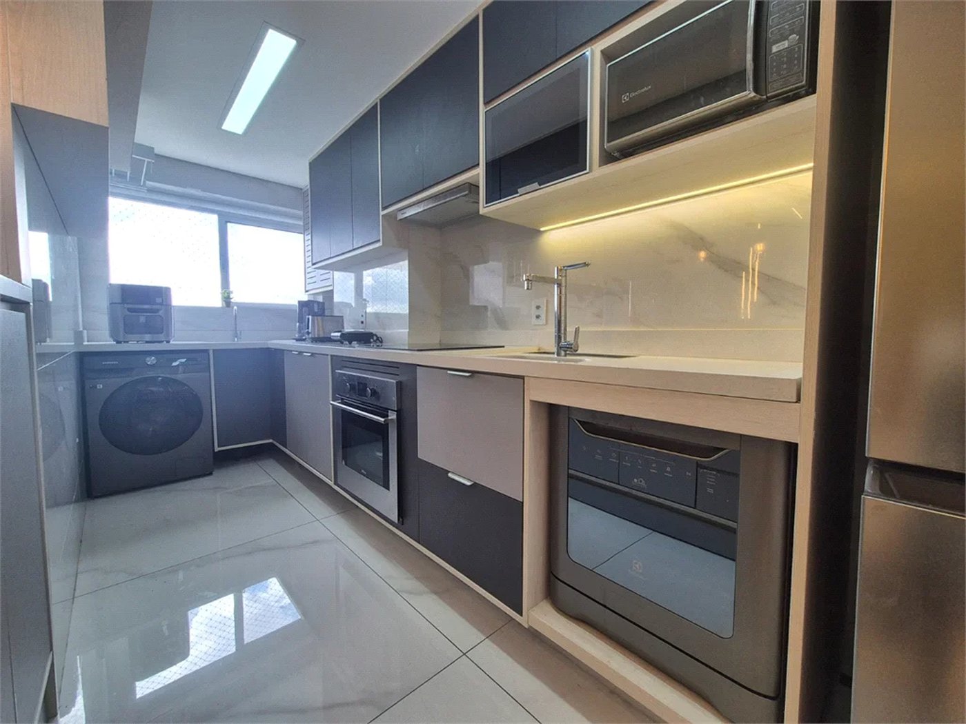 Apartamento à venda com 3 quartos, sendo 2 suítes,  em Jardim Caboré, São Paulo, SP