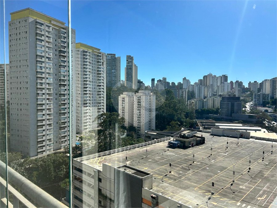 Apartamento à venda com 2 quartos, sendo 1 suíte, em Vila Andrade, São Paulo, SP