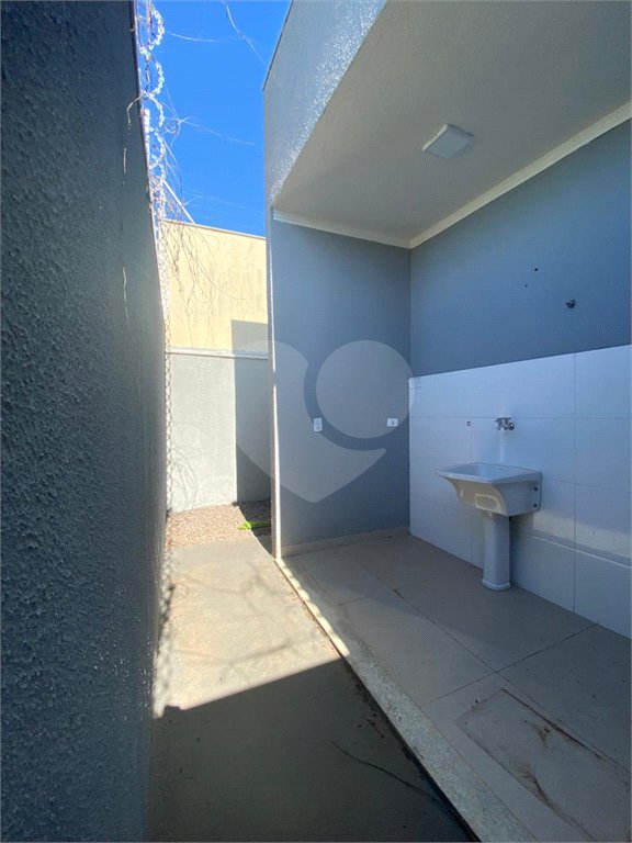 Casa à venda com 3 quartos, sendo 1 suíte, em Ipê, Três Lagoas, MS