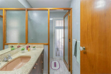 Casa Térrea à venda com 4 quartos, sendo 2 suítes, em Alto de Pinheiros, São Paulo, SP