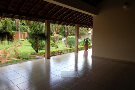 Chácara à venda com 5 quartos em Parque Planalto, Araraquara, SP