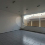 Sala Comercial na Prestigiada Alameda Lucas Nogueira Garcez