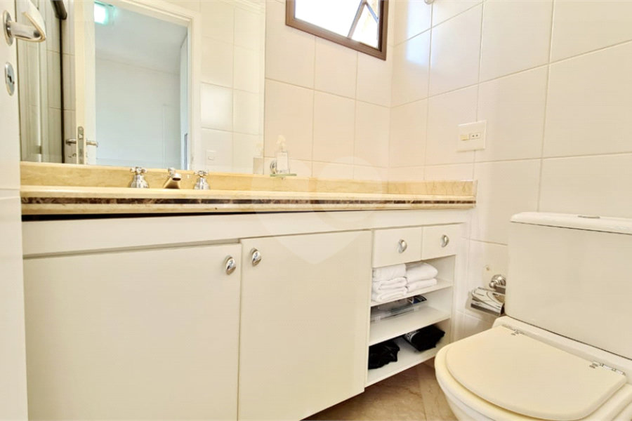 Apartamento à venda com 3 suítes em Santa Terezinha, São Paulo, SP