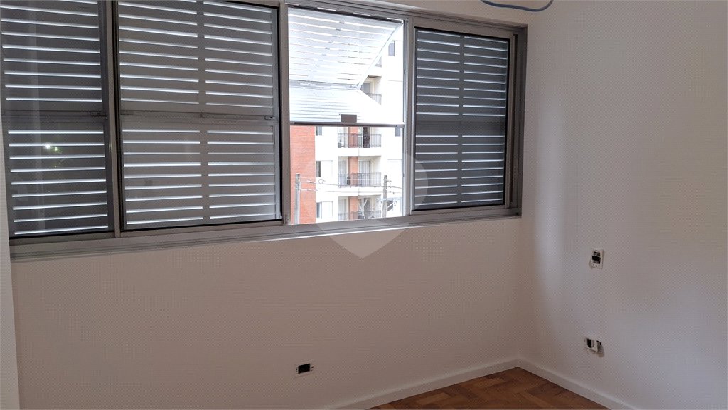 Apartamento para alugar com 3 quartos, sendo 1 suíte, em Itaim Bibi, São Paulo, SP