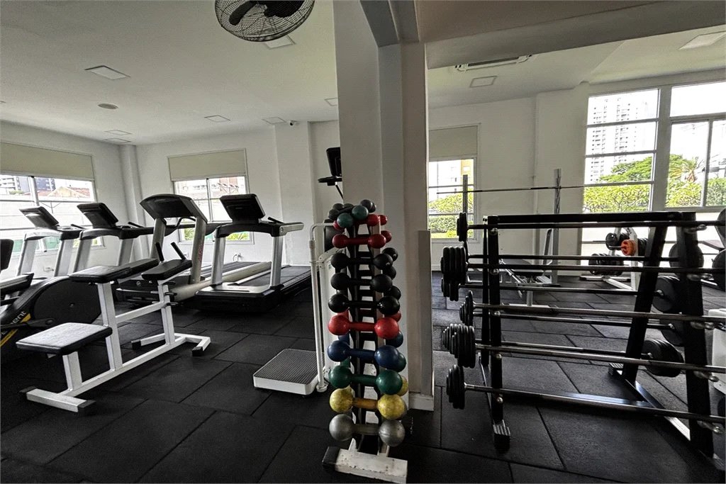 Apartamento para alugar com 3 suítes em Vila Romana, São Paulo, SP