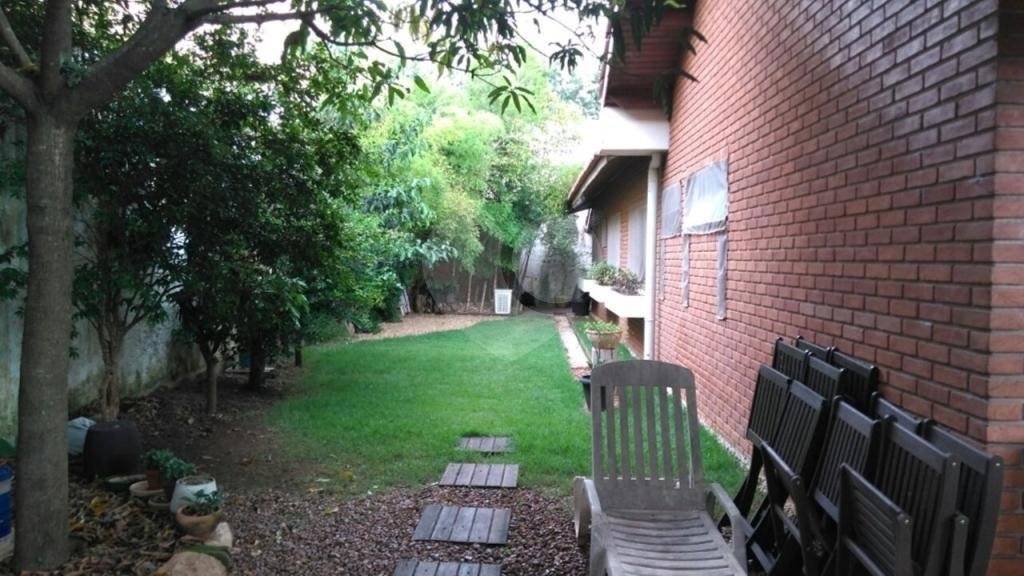 Casa Térrea à venda com 4 suítes em Jardim Floresta, São Paulo, SP