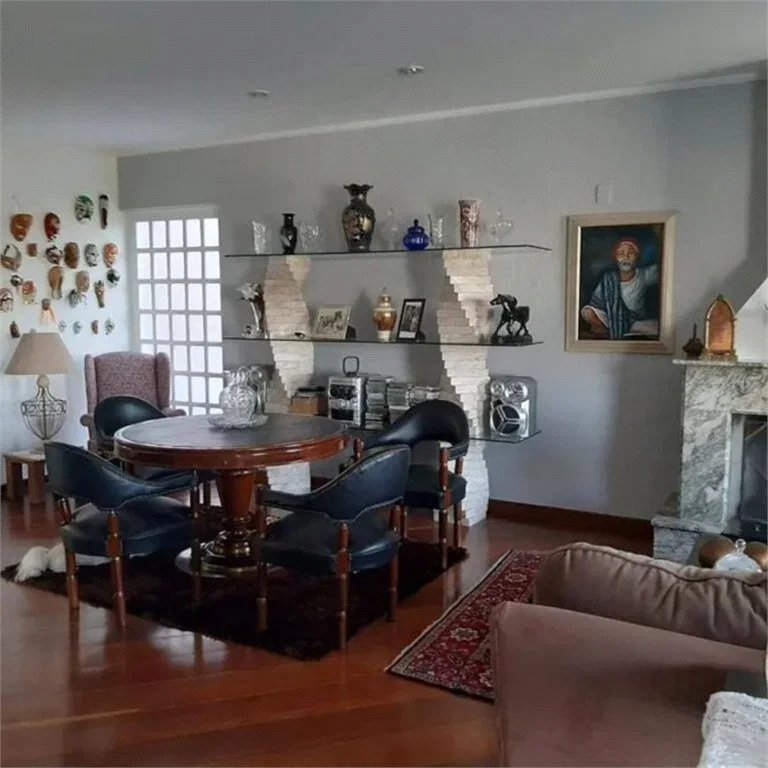 Casa à venda com 5 suítes em Parque dos Príncipes, São Paulo, SP