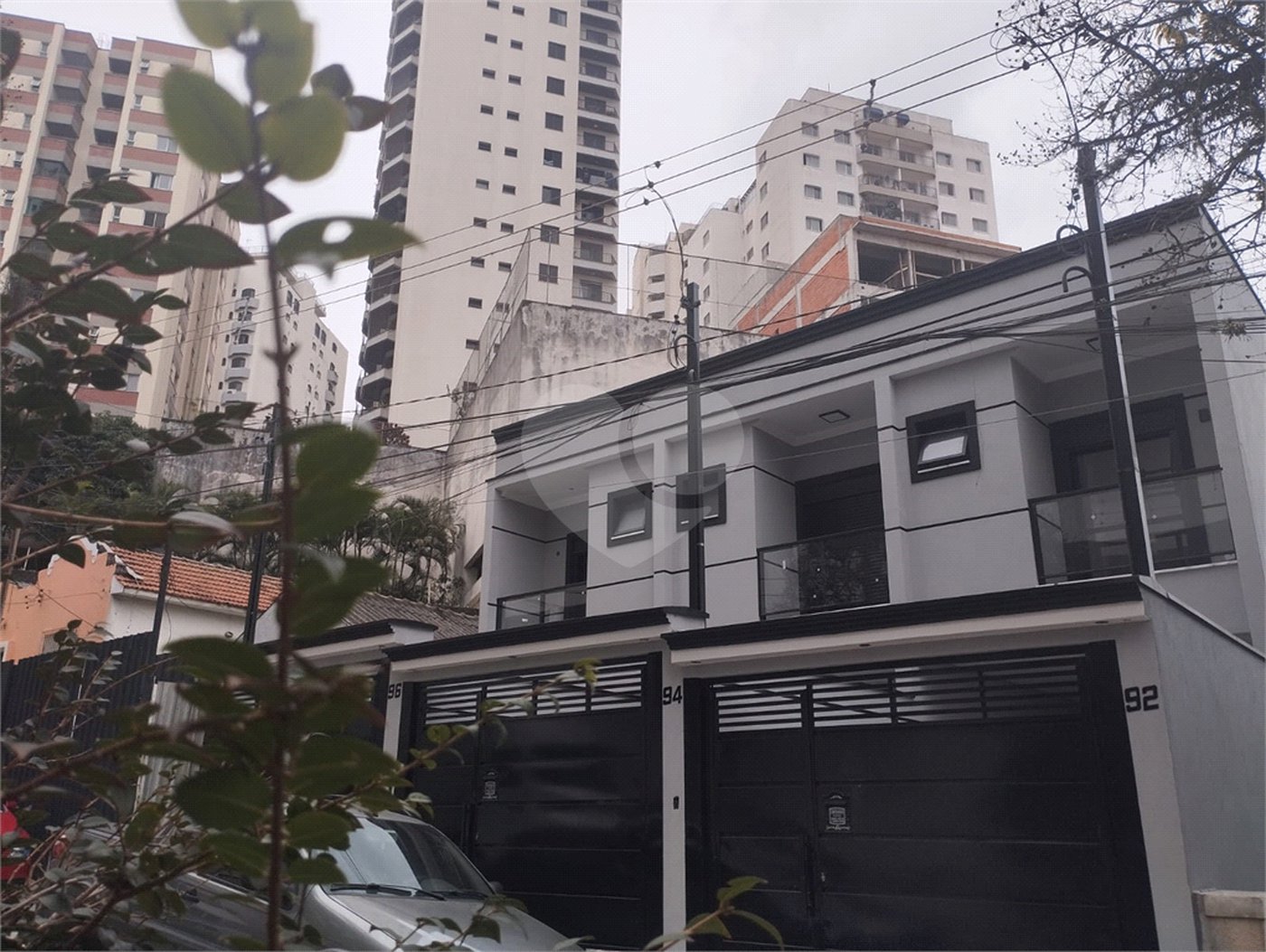 Sobrado à venda com 3 quartos, sendo 1 suíte,  em Santana, São Paulo, SP