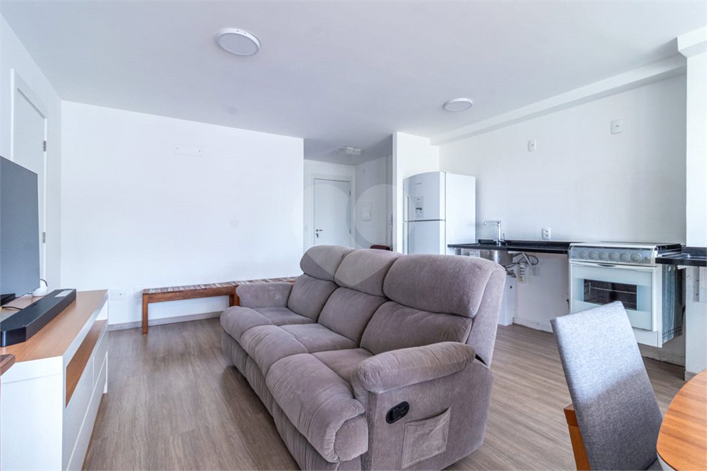 Apartamento à venda com 3 quartos, sendo 1 suíte, em Barra Funda, São Paulo, SP