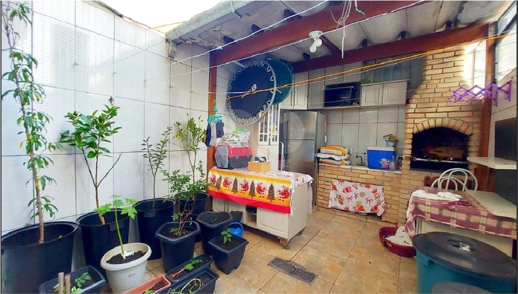 Casa à venda com 2 suítes no condomínio Residencial Sabará, São Paulo - SP