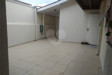 Casa à venda com 4 quartos, sendo 2 suítes, em Jardim Caparelli (mailasqui), São Roque, SP