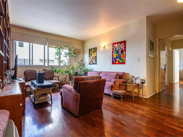Apartamento à venda com 3 quartos, sendo 1 suíte,  em Perdizes, São Paulo, SP