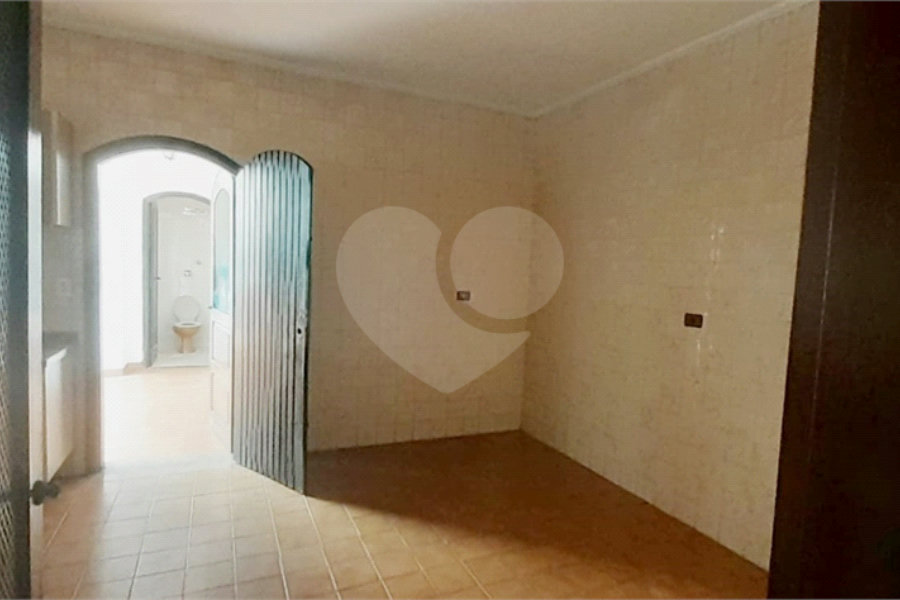 Sobrado à venda com 4 quartos, sendo 2 suítes,  em Vila Maria, São Paulo, SP