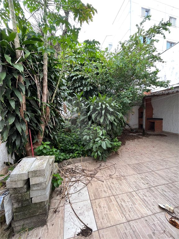 Sobrado à venda com 3 quartos em Vila Nivi, São Paulo, SP
