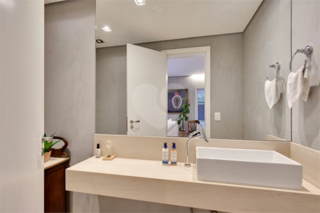 Apartamento à venda ou para alugar com 4 suítes em Granja Julieta, São Paulo, SP