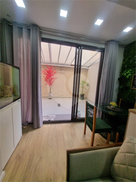 Apartamento à venda com 2 quartos em Vila Nova Savoia, São Paulo, SP