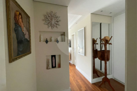 Apartamento à venda com 4 quartos, sendo 3 suítes, em Perdizes, São Paulo, SP
