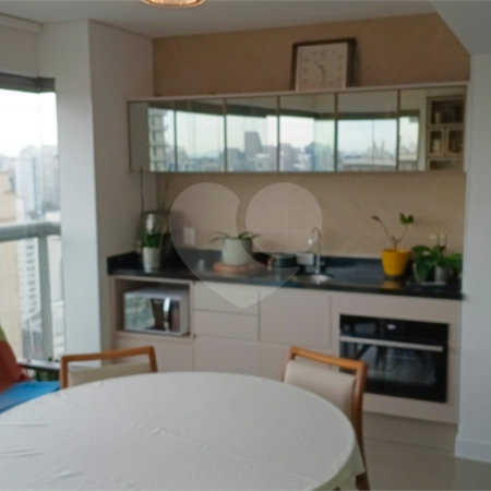 Apartamento à venda com 2 suítes em Brooklin, São Paulo, SP