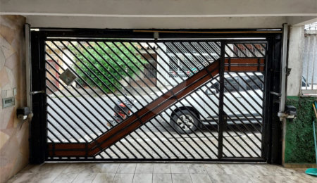 Sobrado à venda na Saúde c/ 330m2 - 5 Quartos/1 Suíte/2Vagas