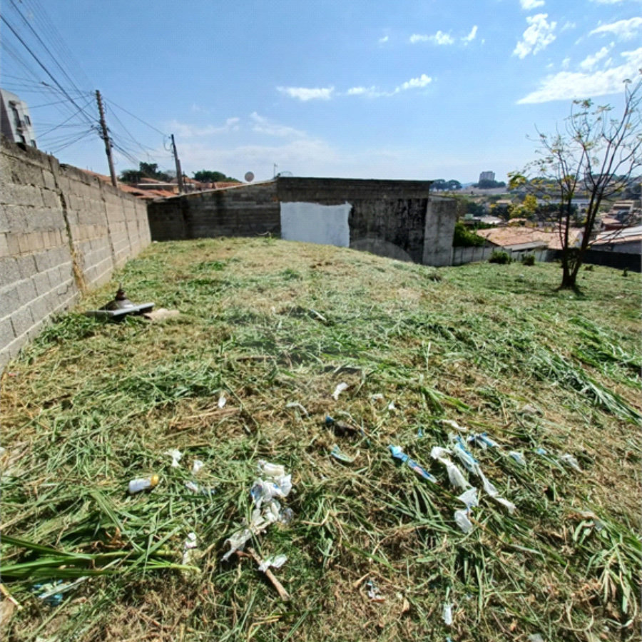 Terreno de 700 m² no Bairro do Alvinópolis em Atibaia