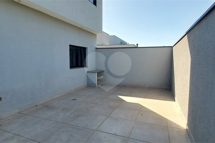 Casa à venda com 3 quartos, sendo 1 suíte,  no condomínio Residencial Mônaco, Piracicaba - SP