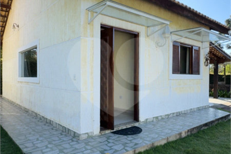 Chácara à venda com 4 quartos, sendo 1 suíte,  em Campos de Atibaia, Atibaia, SP