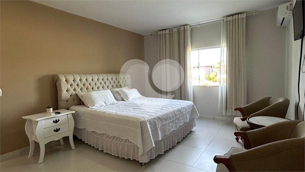 Casa à venda com 3 quartos, sendo 1 suíte, em Outerio da Glória, Porto Seguro, BA