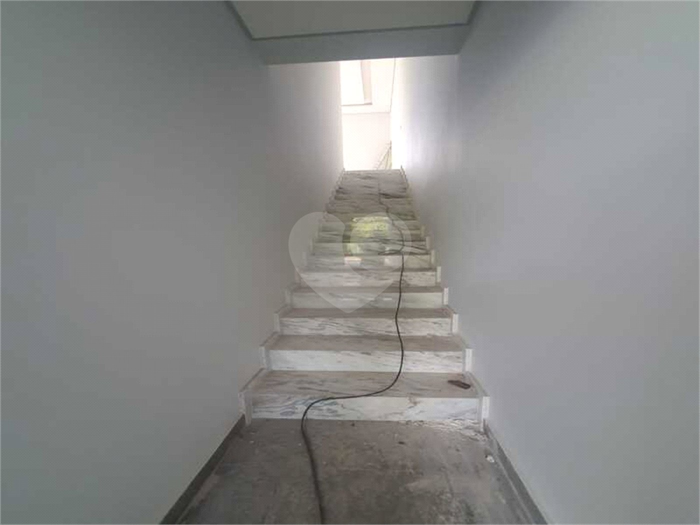 Casa à venda com 3 suítes no condomínio Residencial Mantova, Indaiatuba - SP