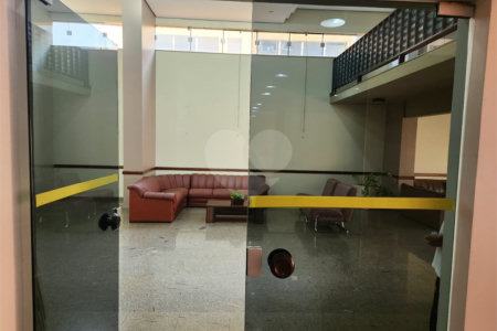 Apartamento à venda com 4 quartos, sendo 2 suítes, no Centro, Araraquara, SP