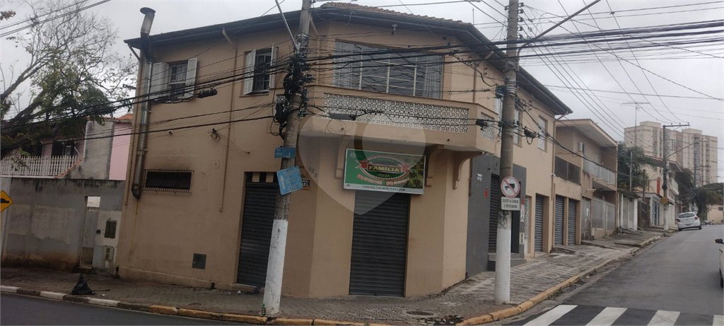 Sobrado à venda com 4 quartos em Calmon Viana, Poá, SP