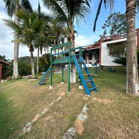 Casa em condomínio à venda com 3 quartos, sendo 1 suíte,  no Centro, Bom Jesus dos Perdões, SP