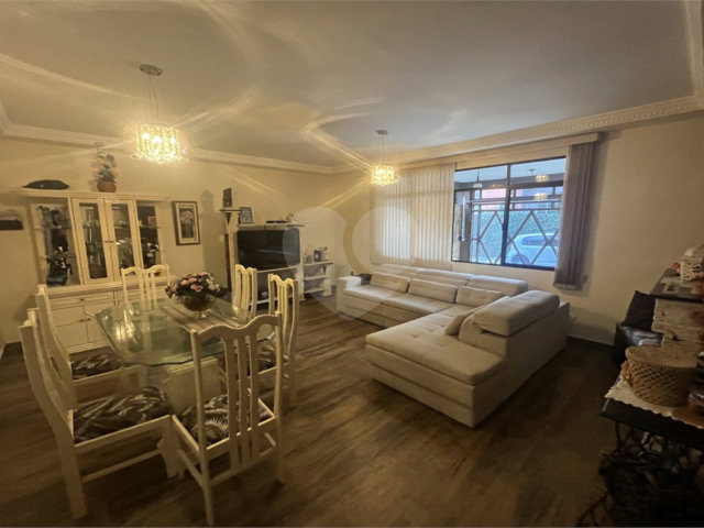 Sobrado à venda com 3 quartos, sendo 1 suíte,  em Tucuruvi, São Paulo, SP