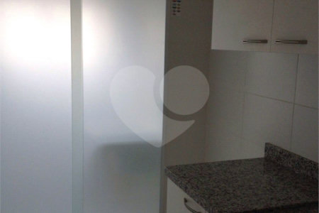 Apartamento à venda com 3 quartos, sendo 1 suíte,  em Jardim Parque Morumbi, São Paulo, SP