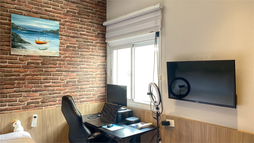 Casa à venda com 4 quartos, sendo 3 suítes, no condomínio Brisa Verde, São Paulo - SP