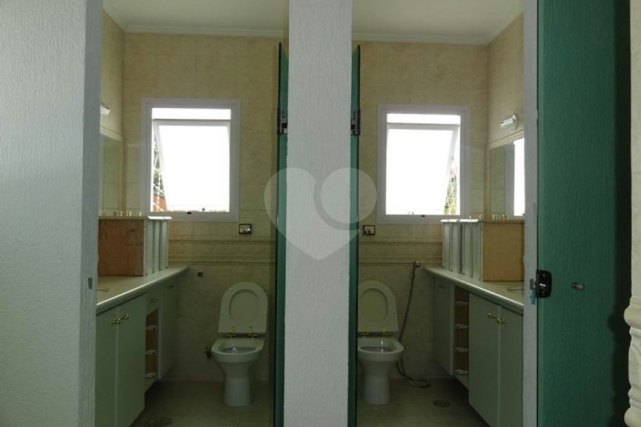 Casa à venda com 4 suítes no condomínio Jardim Ibiratiba, São Paulo - SP