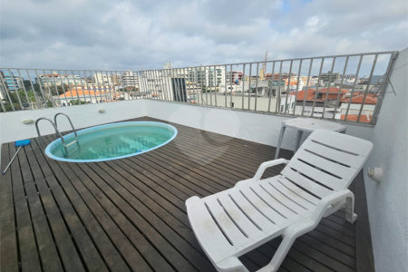 Cobertura à venda com 3 quartos, sendo 1 suíte,  no Centro, Cabo Frio, RJ