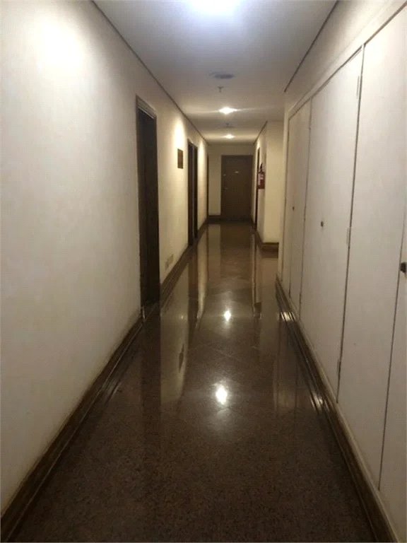 Sala à venda em Cidade Monções, São Paulo, SP