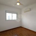 Apartamento à venda com 3 quartos, sendo 1 suíte,  em Vila Olímpia, São Paulo, SP