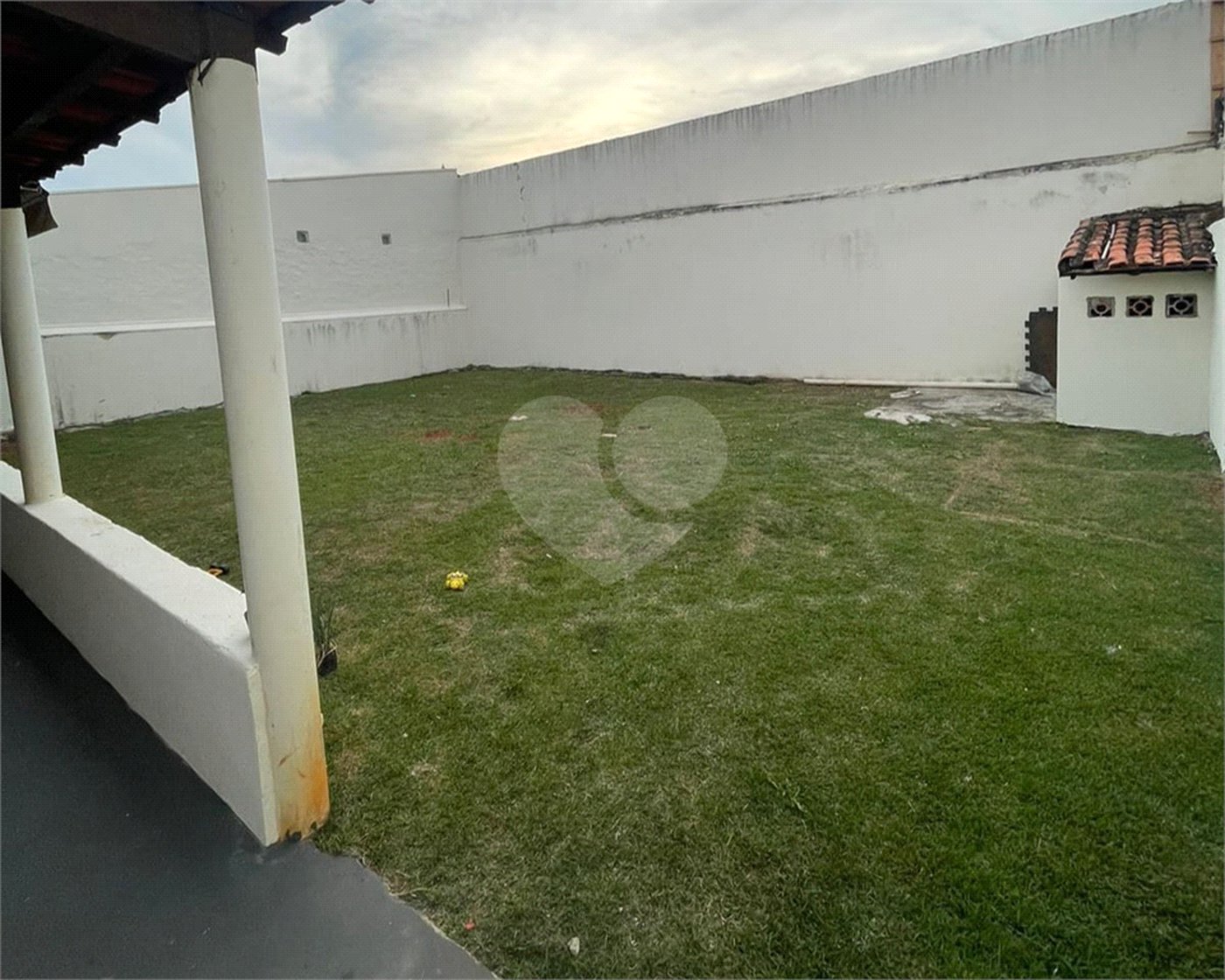 Casa à venda com 2 quartos, sendo 1 suíte, em Jardim Vieira de Moraes, Itapetininga, SP