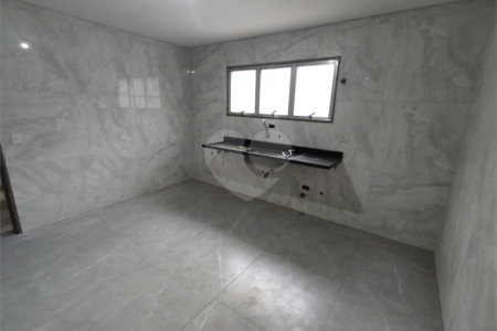 Casa à venda ou para alugar com 3 suítes em Jardim do Colégio (zona Norte), São Paulo, SP