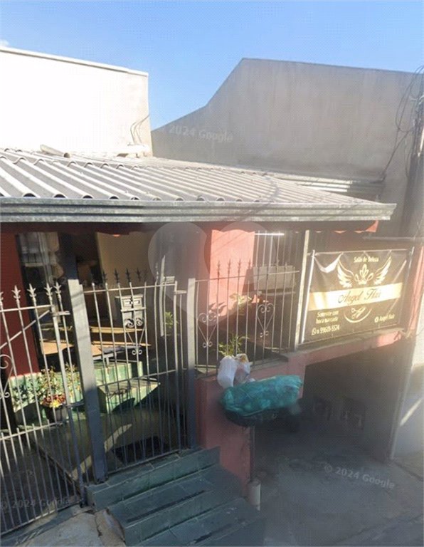 Casa de Vila à venda com 5 quartos em Jardim Santa Lúcia, Bragança Paulista, SP